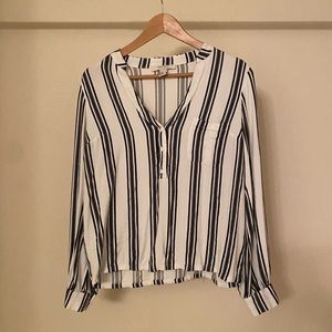 Forever 21 long sleeve blouse